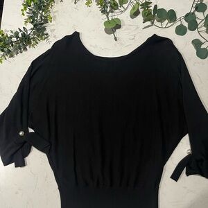 M (Bundle of 2) 7th Avenue NY&Co. Black Sleeve Top w/ Pearl Accents and Cardigan